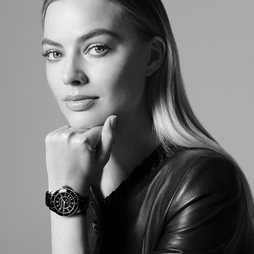 Margot Robbie - Magazine and Celebrity Portraits Collection in margotrobbie_lr6q831evhzf1.jpg - hidden celebrity photo